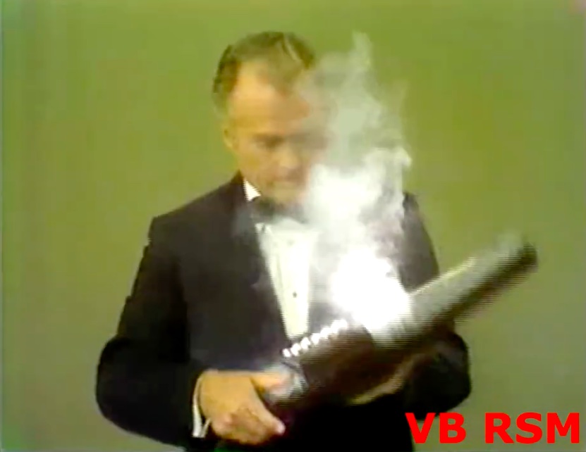 Red Skelton's autoharp was never meant to be electronic!