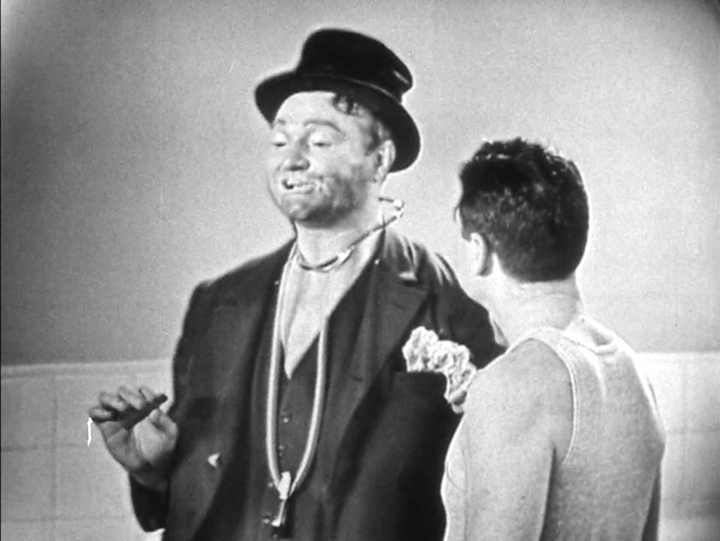 Escaped from his hospital bed, "Doctor" Freeloader consults with a surgeon!