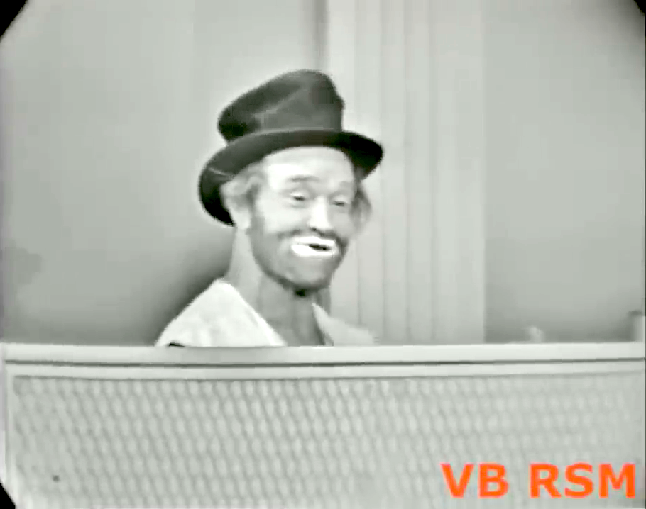 Freddie the Freeloader simply wants to refresh his wardrobe