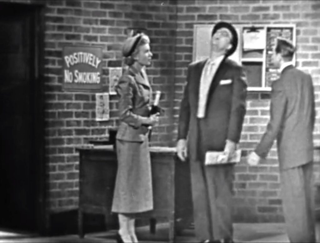 George Appleby promptly fainting wwhen meeting David Rose