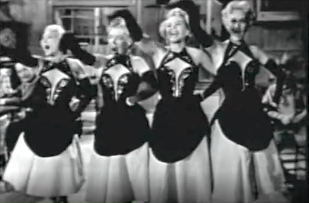 The King Sisters sing 'I Don't Care'