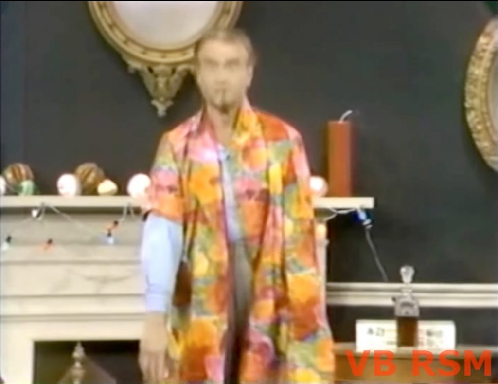 Red Skelton's new Christmas robe in The Silent Spot